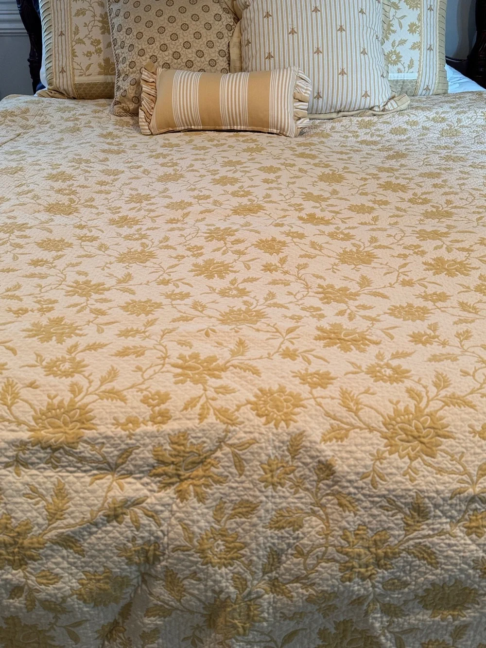 Ethan Allen Cream and Gold Floral Quilted Duvet Cover, Throw Pillows & Bedskirt